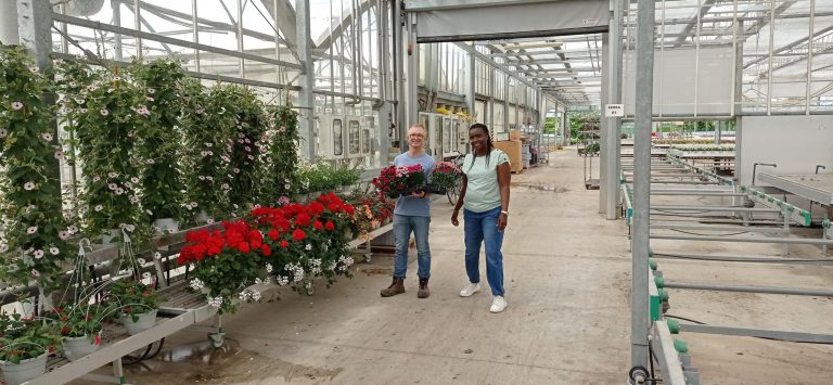 Opening Technologies for Smart Communities - 2XpHtM9oCT0P5.jpg