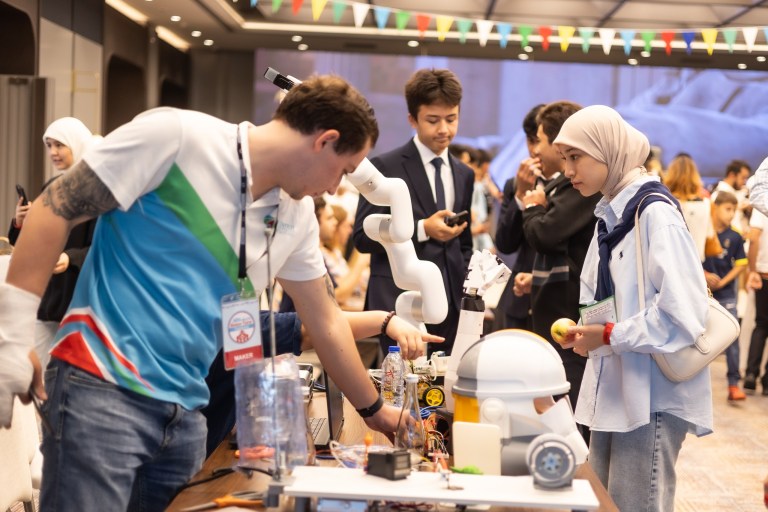 Maker Faire Tashkent 2024 - 8L5A1214_resized.jpg