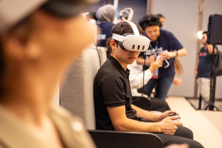 Maker Faire Tashkent 2024 - 8L5A1363_resized.jpg