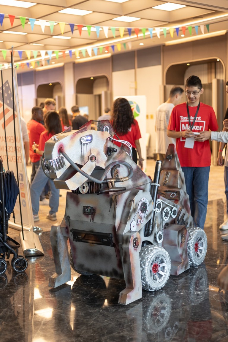 Maker Faire Tashkent 2024 - 8L5A1411_resized.jpg