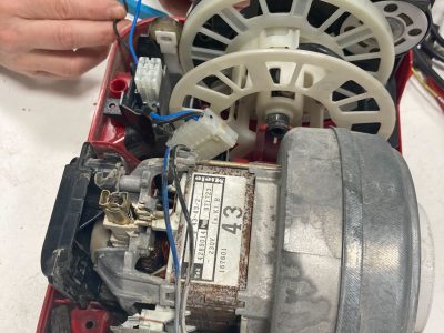 Betamachine / atelier de réparation partagée - Maker Faire France 2024