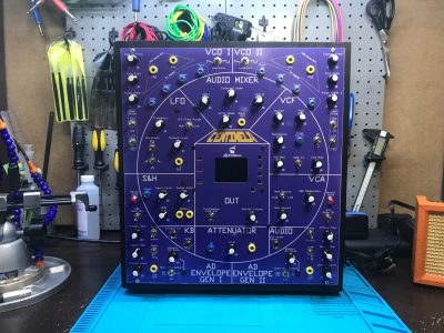 Centinela: sintetizador semimodular - Maker Faire cdmx-mexico-city 2024