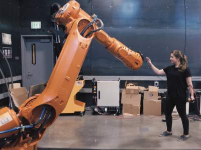 Creative Robotics: Breathing Life Into Machines - Maker Faire Miami