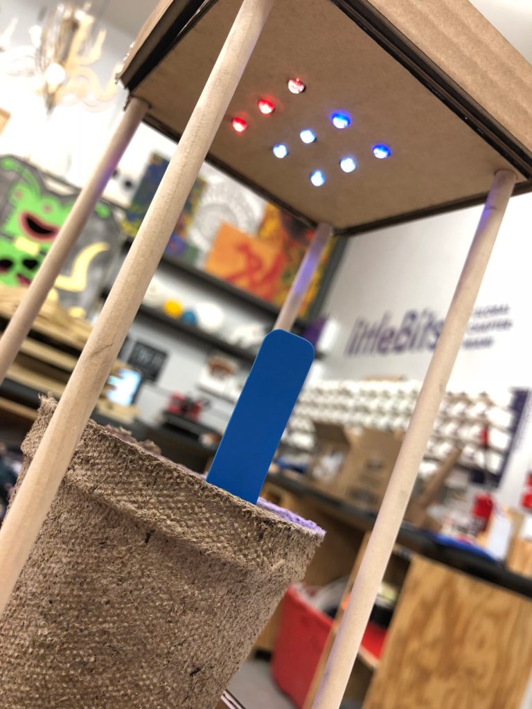 Fairchild Tropical Botanic Garden's Growing Beyond Earth Innovation Studio - Maker Faire Miami