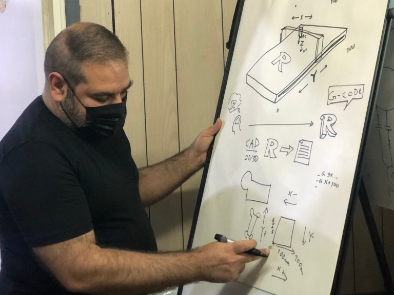 Idias into tangible objects (CAD/CAM for makers) - Maker Faire Eindhoven