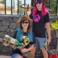 Meet The Maker: Chloe and Aimee Palmer of ChloeSaurusCrafts featured image