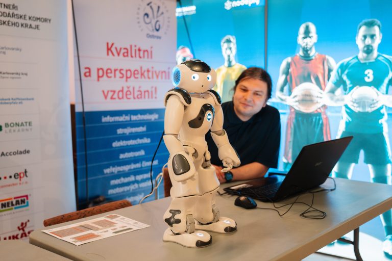 Maker Faire Karlovy Vary 2024 - MF Karlovy Vary 24 Robot