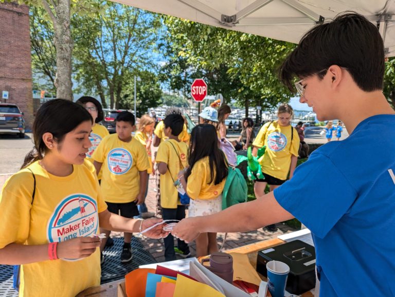 Maker Faire Long Island 2024 - MFLongIlsland24_volunteers