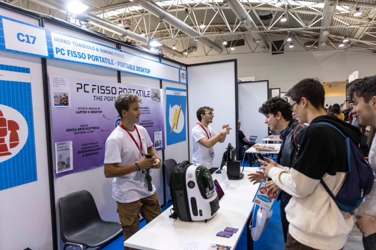 Maker Faire Rome Portable Desktop