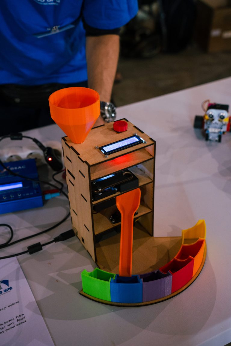 Maker Faire Rychnov nad Kněžnou 2024 - rhycnov_3