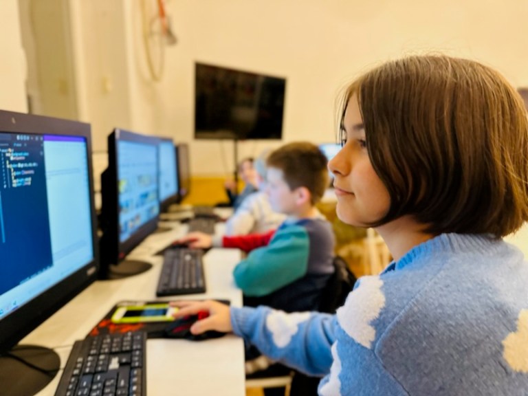 School & School Sarajevo - Maker Faire Sarajevo 2024