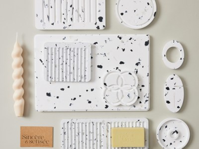 Sincère et sensée : décors muraux  et objets du quotidien en plastique recyclé - Maker Faire Lille 2024