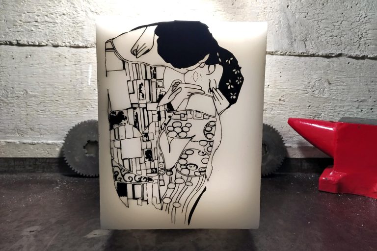 ArtHouse Candle - StWVB28lyhSL.jpg