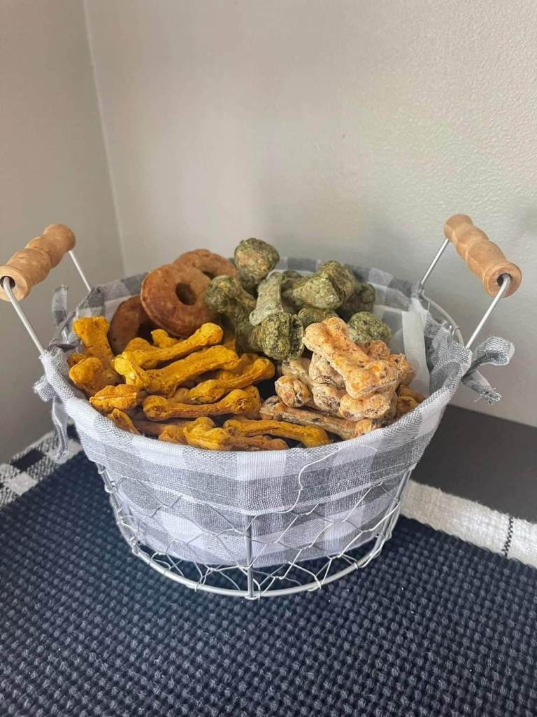 Super dog snack - Maker Faire WNY Regional