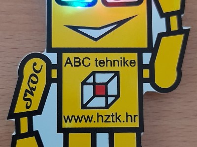 svjetleća značka - Maker Faire Zagreb