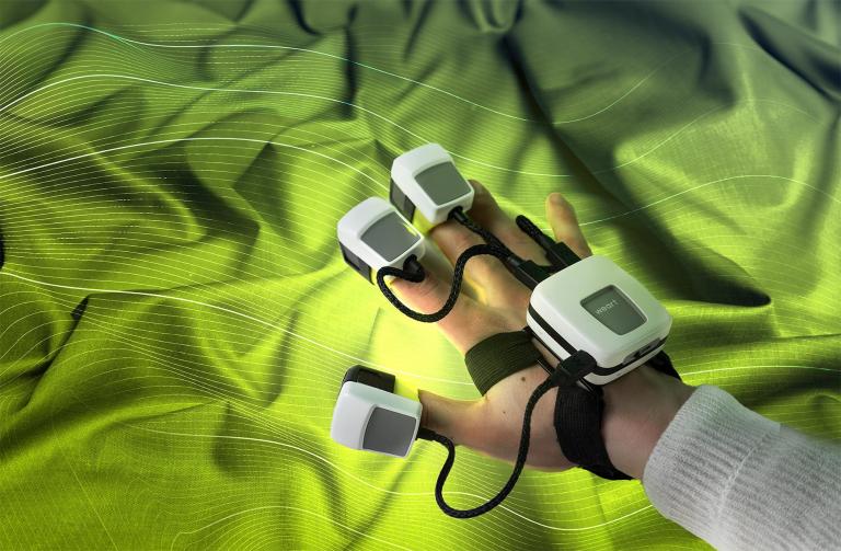 WEART – Just a Touch Away - tlfe9WXgZjnO.jpg