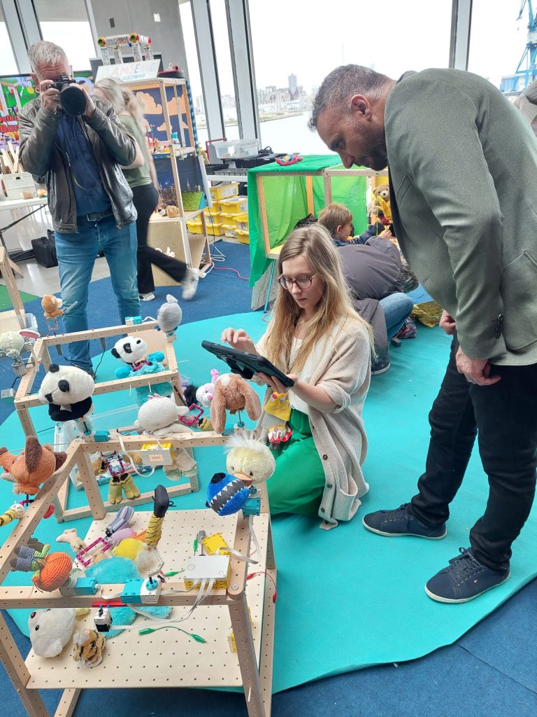 Maker Faire Aarhus 2023 - YB_23_AARHUS_1-1-scaled-1.jpeg