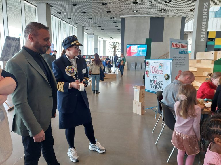 Maker Faire Aarhus 2023 - YB_23_AARHUS_2-1-scaled-1.jpeg